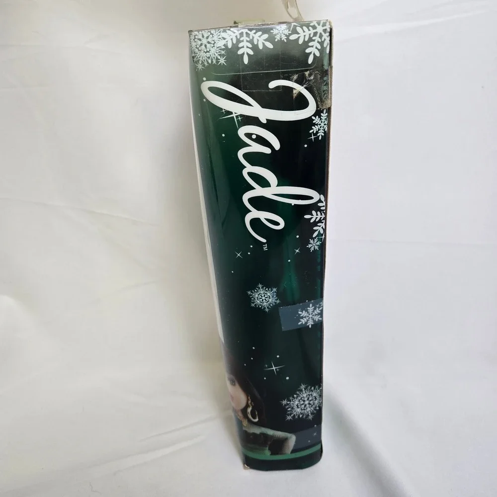 Bratz Holiday Jade Doll 515296 Collectible, New Open Box, Box‎ Damaged Taped